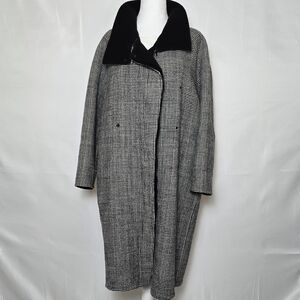 AKRIS Reversible Wool Tweed Coat Size 8/M